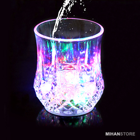 لیوان دارای LED ال ای دی دار از پلاستیک فشرده کاملا شفاف و نشکن